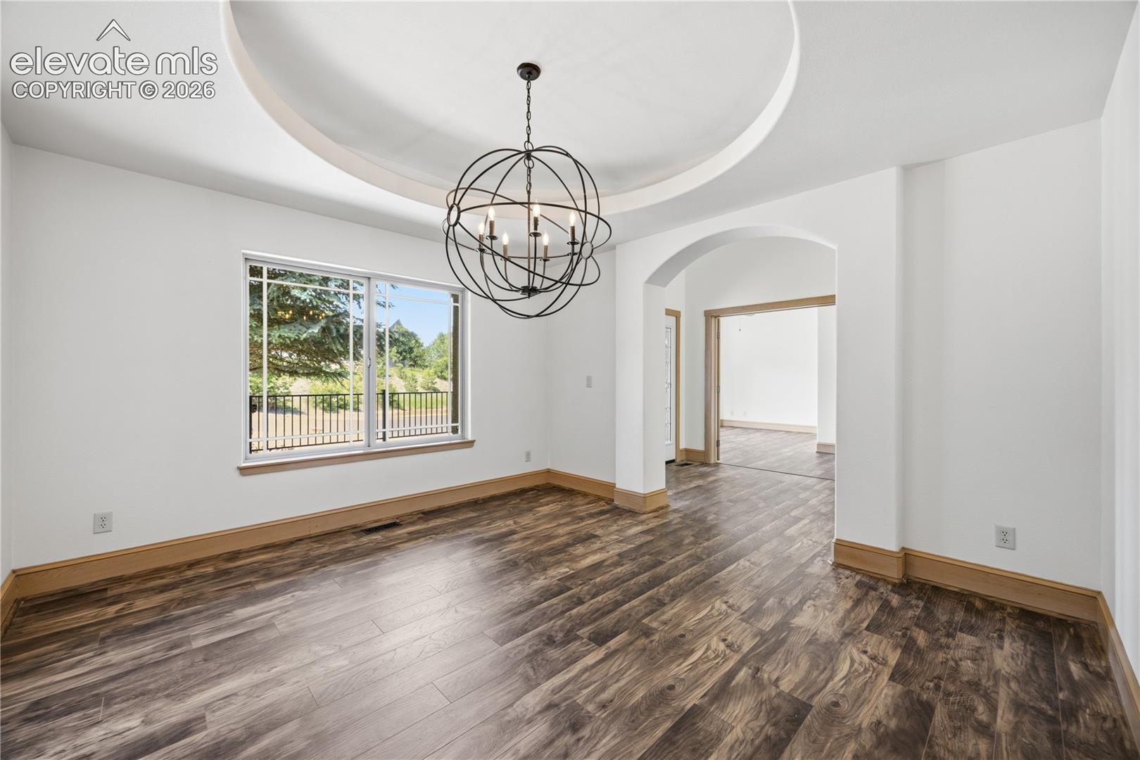 Listing photo 17 for 164 Metcalf Lane