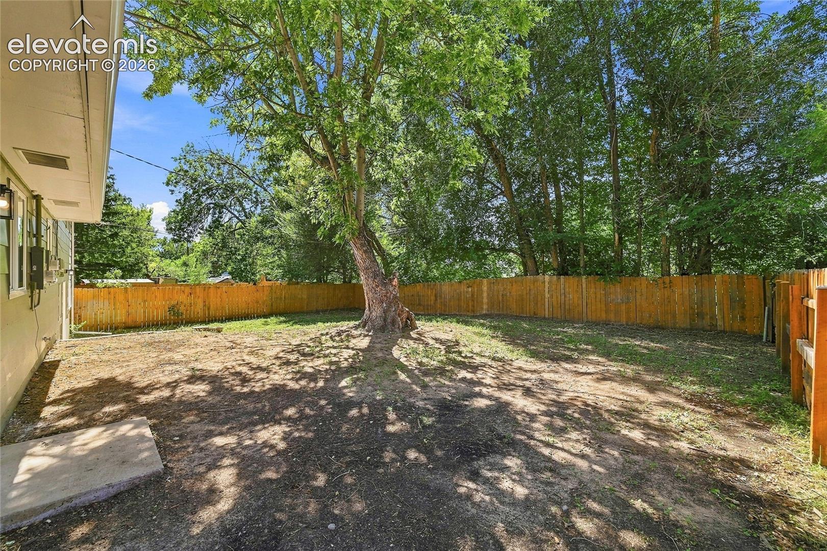 Listing photo 27 for 934 Bowser Drive