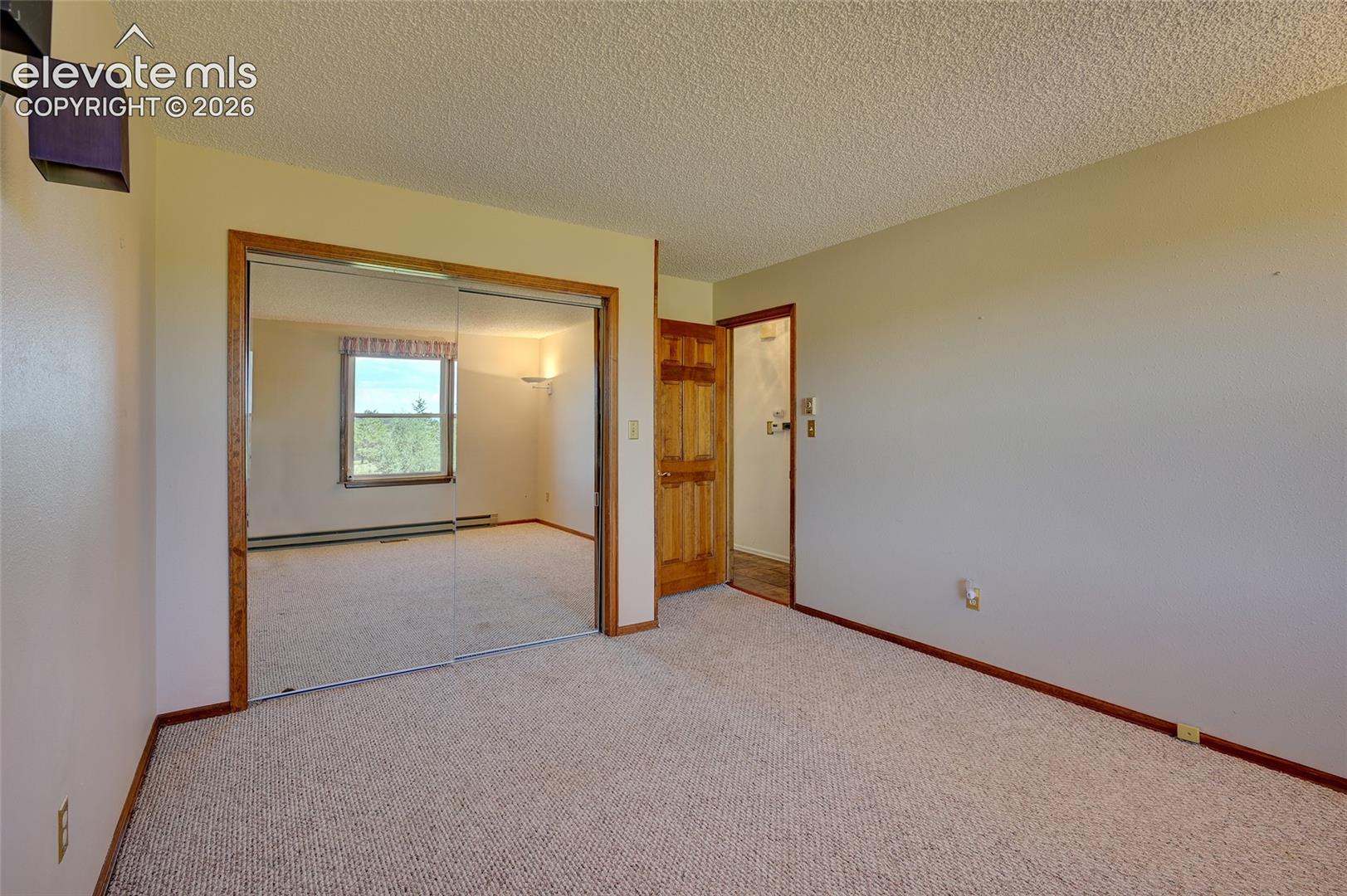 Listing photo 19 for 32 Dartmouth Place