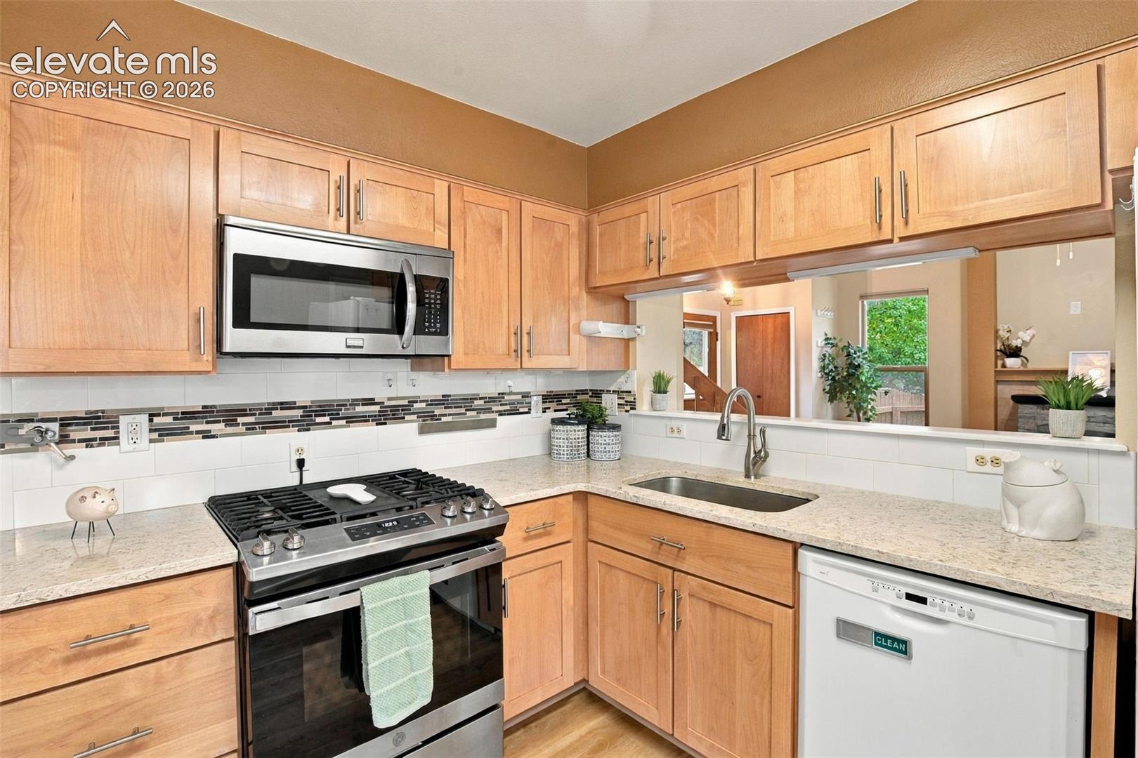 Listing photo 19 for 5960 Chokecherry Drive