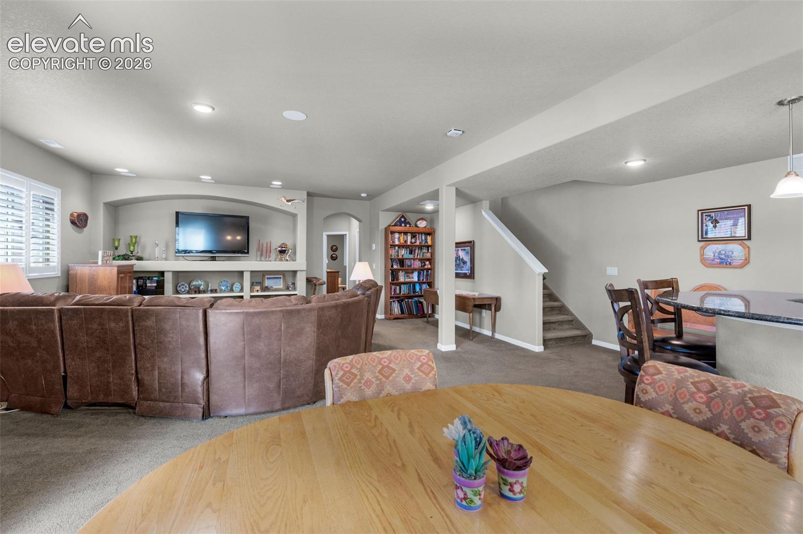 Listing photo 29 for 9828 Surrey Run Drive
