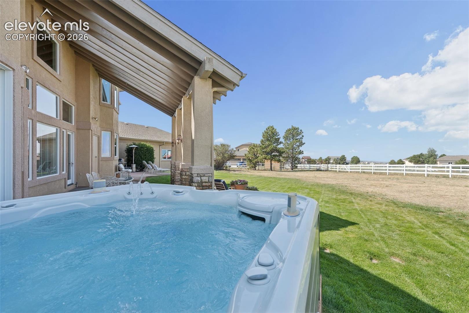 Listing photo 8 for 7170 Silver Ponds Heights