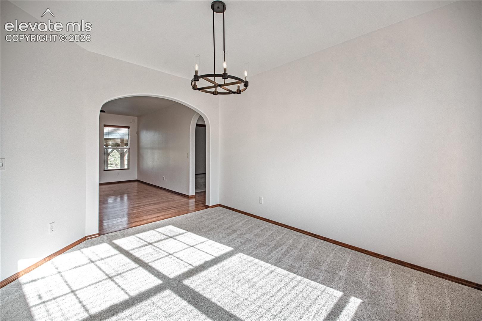 Listing photo 6 for 11824 Black Hills Drive