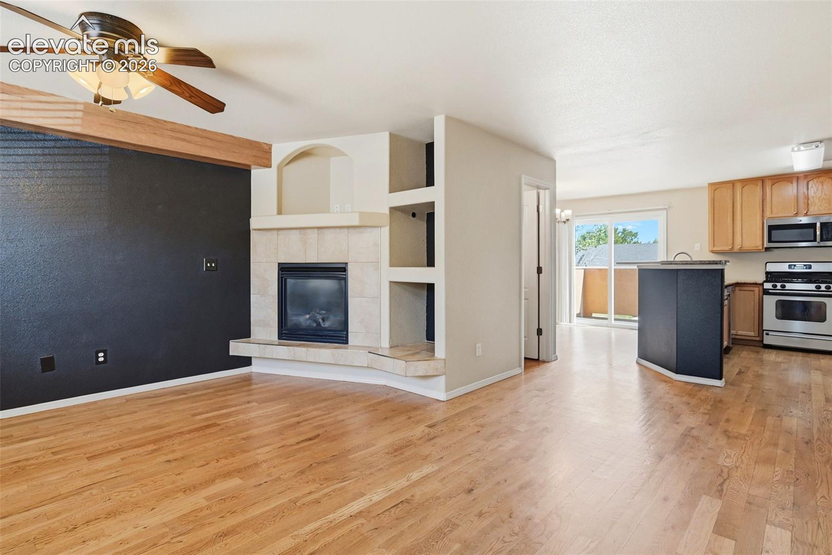 2310 La Salle Street, photo 5