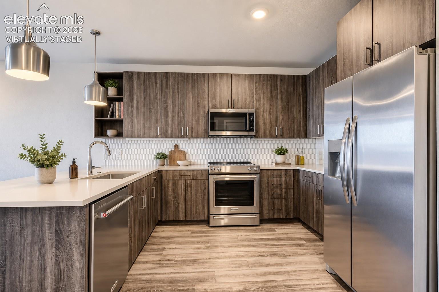Listing photo 6 for 20 Wilcox Street 316