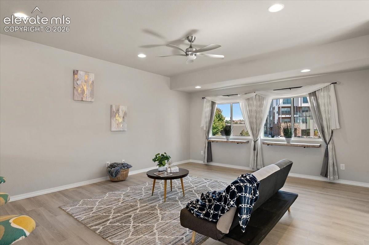 Listing photo 12 for 833 Grissom Drive