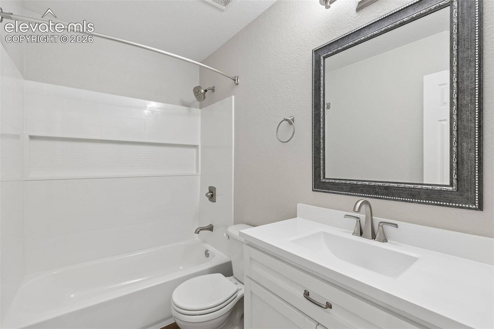 Listing photo 26 for 4722 Little London Drive
