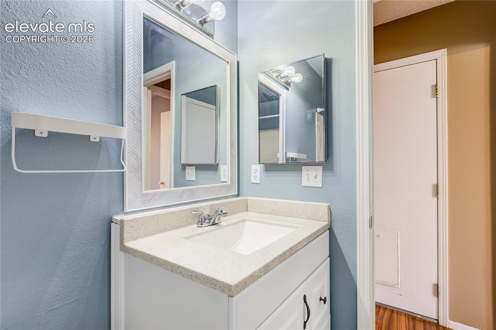 Listing photo 18 for 4875 Bluestem Drive
