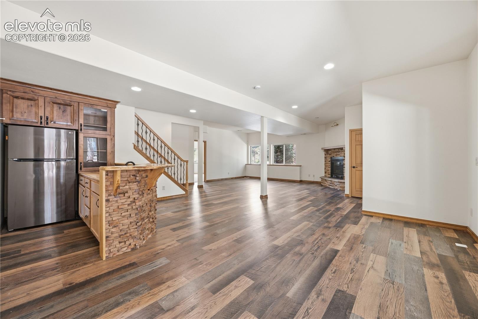 Listing photo 37 for 164 Metcalf Lane