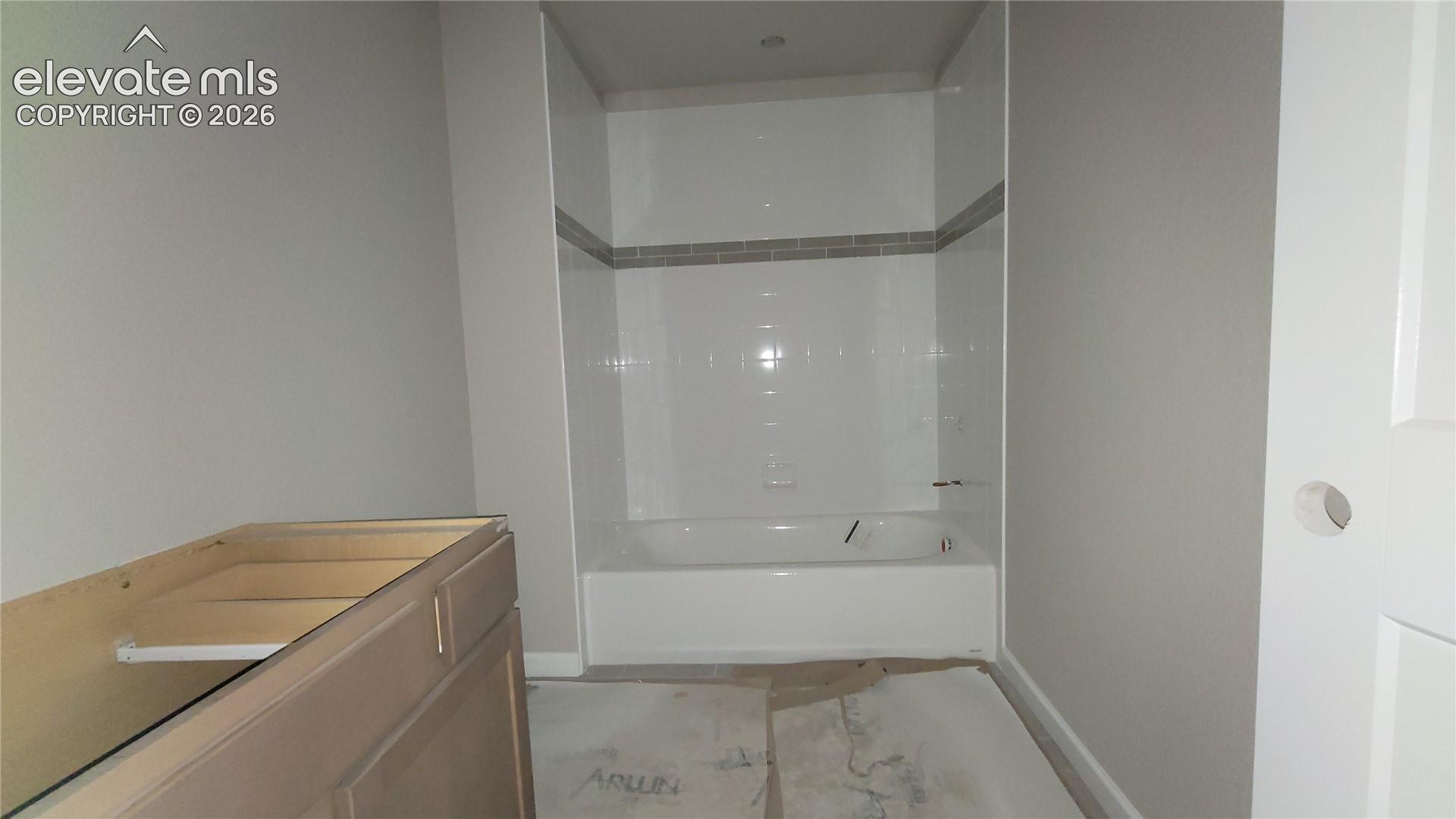 Listing photo 30 for 6670 Miro Lane