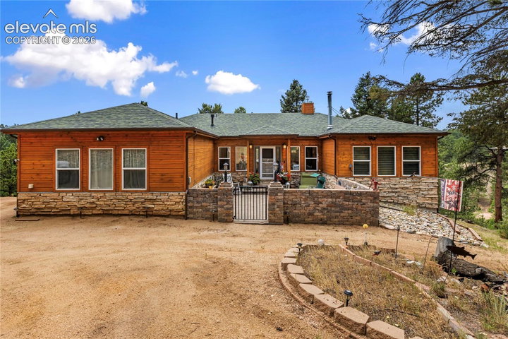 185 Bear Lake Circle — listing photo