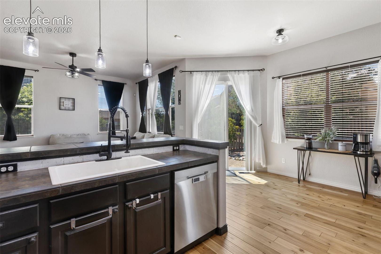 Listing photo 17 for 10388 Mt. Wilson Place