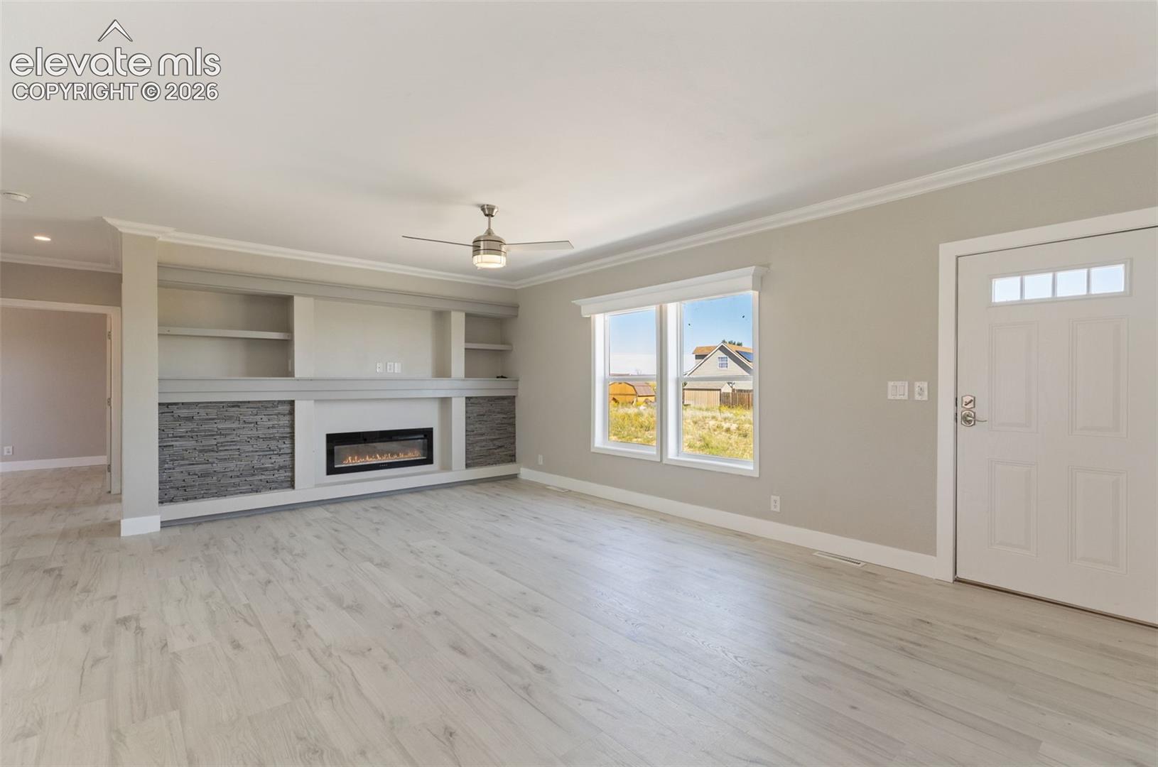 Listing photo 5 for 23767 Redtail Drive