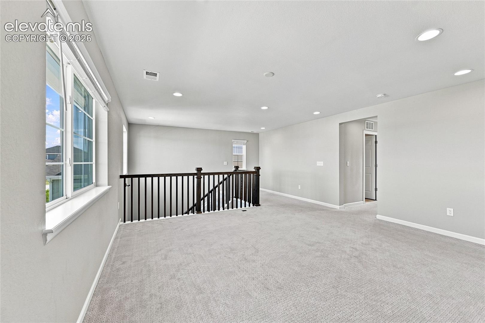 Listing photo 23 for 27645 E Geddes Place