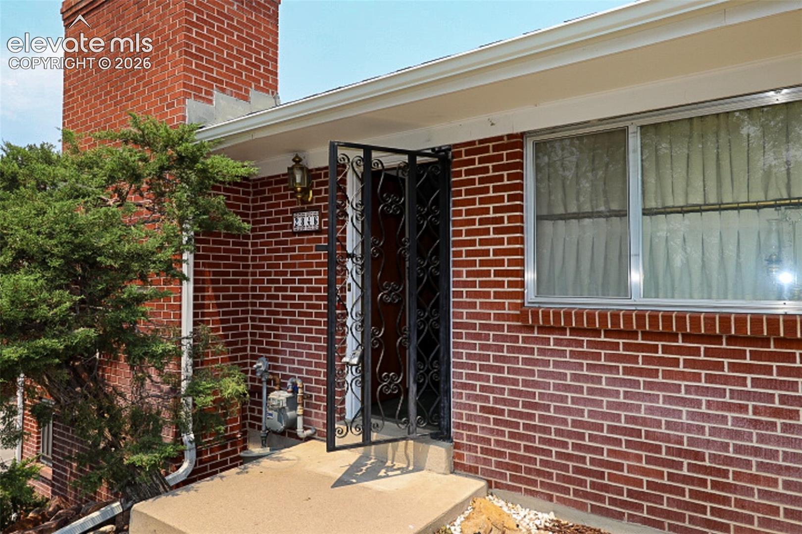 2846 Valley Hi Avenue, photo 2