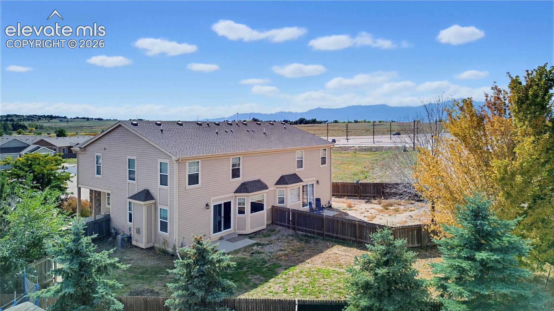 Listing photo 12 for 6644 Gelbvieh Road