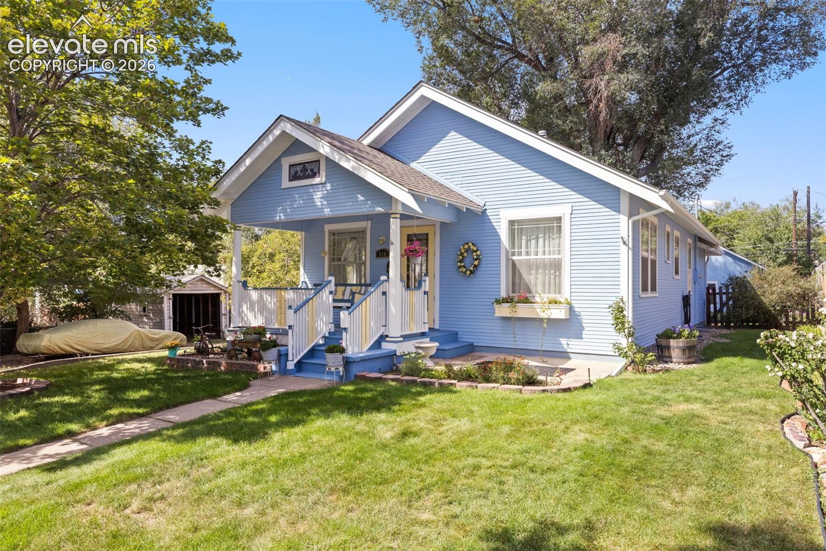 Listing photo 5 for 514 Custer Avenue