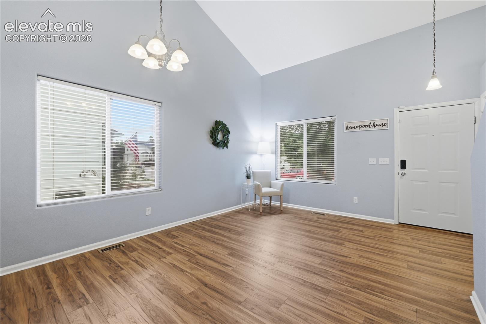 Listing photo 4 for 11015 Berry Farm Road