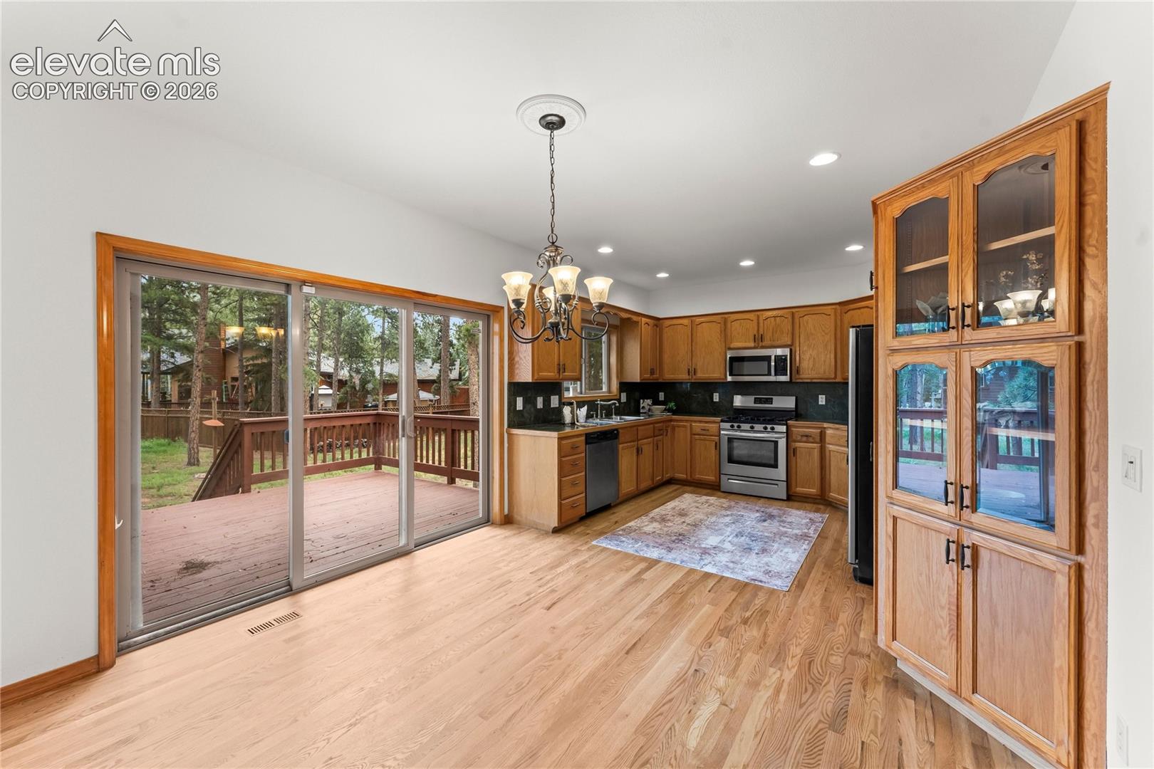 Listing photo 10 for 113 Flagstick Drive