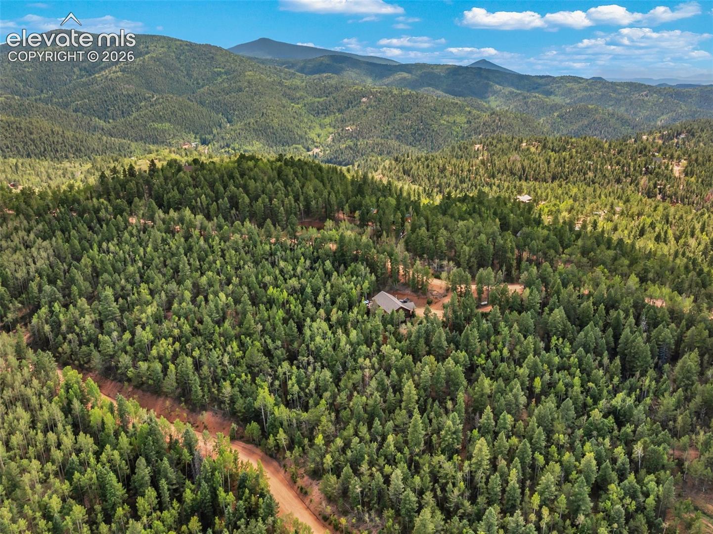 Listing photo 4 for 117 Fluorite Lane