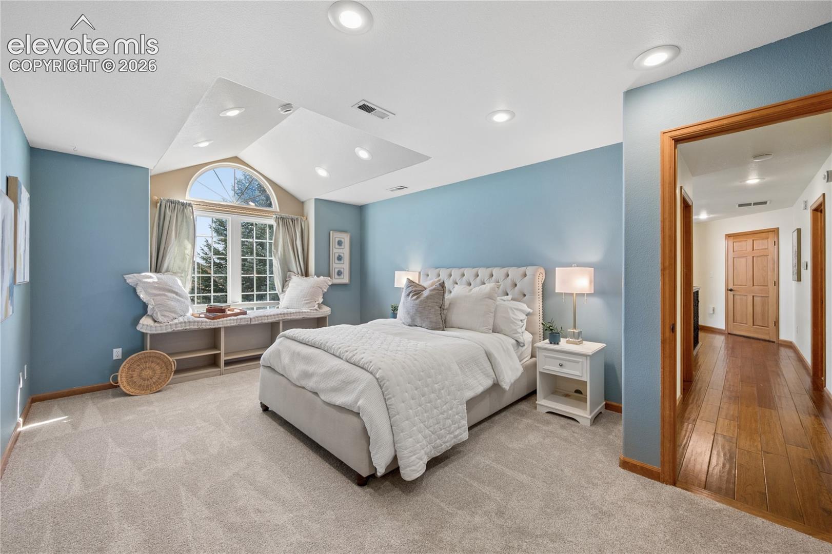 Listing photo 27 for 2285 Vanreen Drive