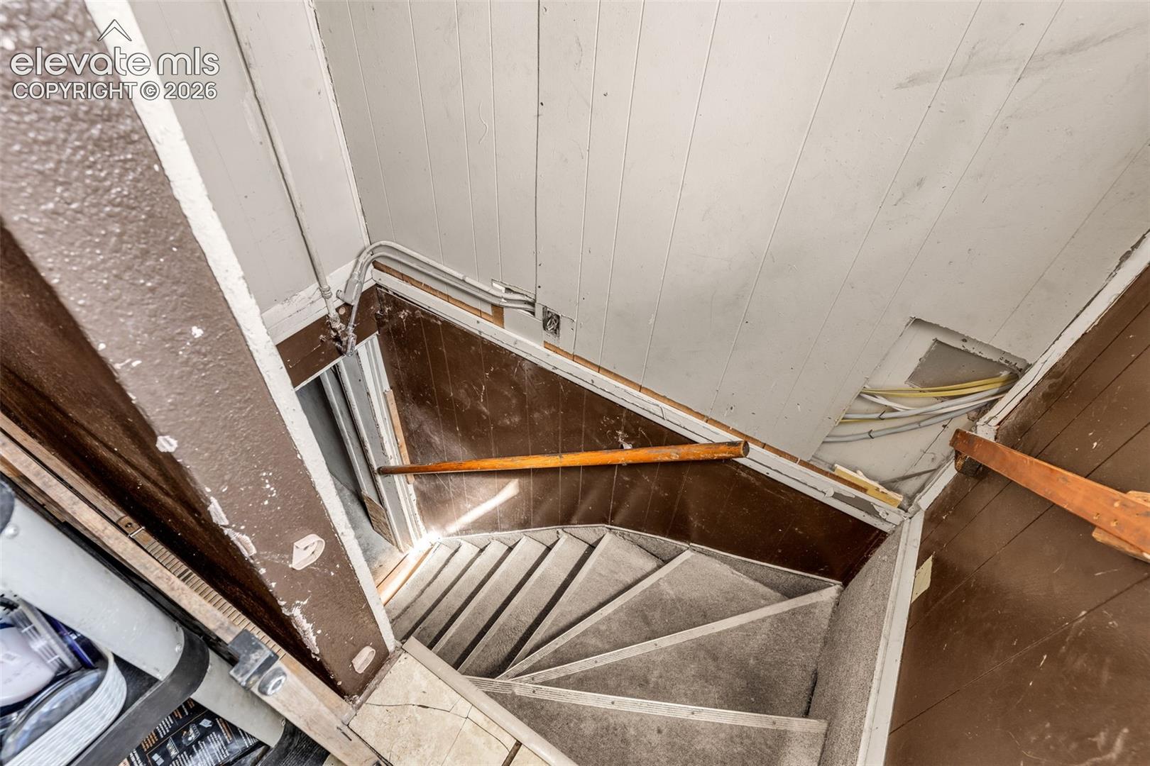 Listing photo 24 for 1008 E 8th Street