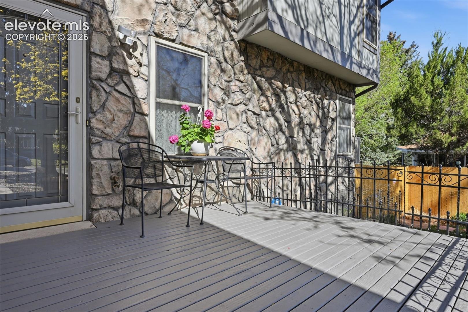 6364 Galway Drive, photo 3