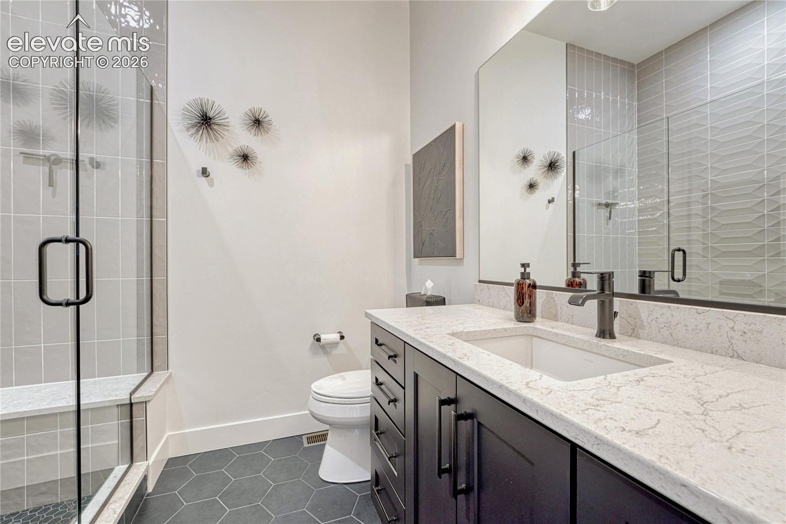 Listing photo 33 for 12366 Mionetto Court