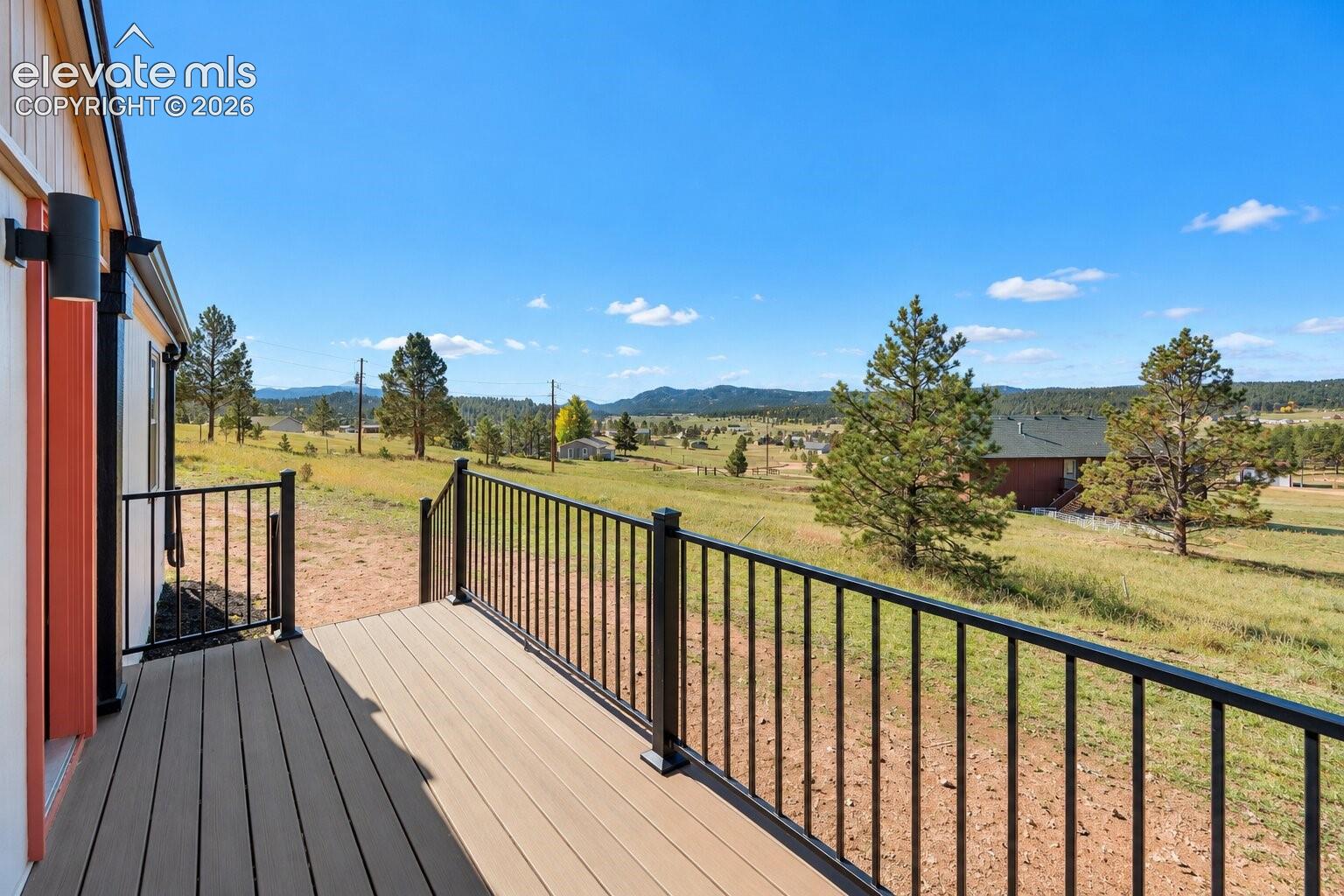 Listing photo 26 for 131 Dillon Lane