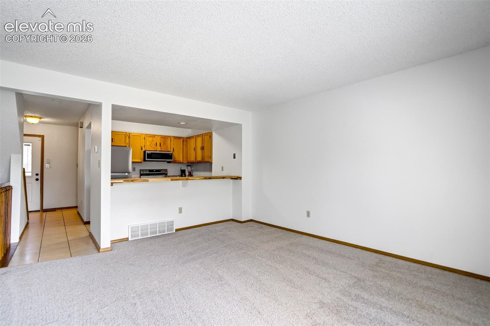 4323 Hunting Meadows Circle, photo 5