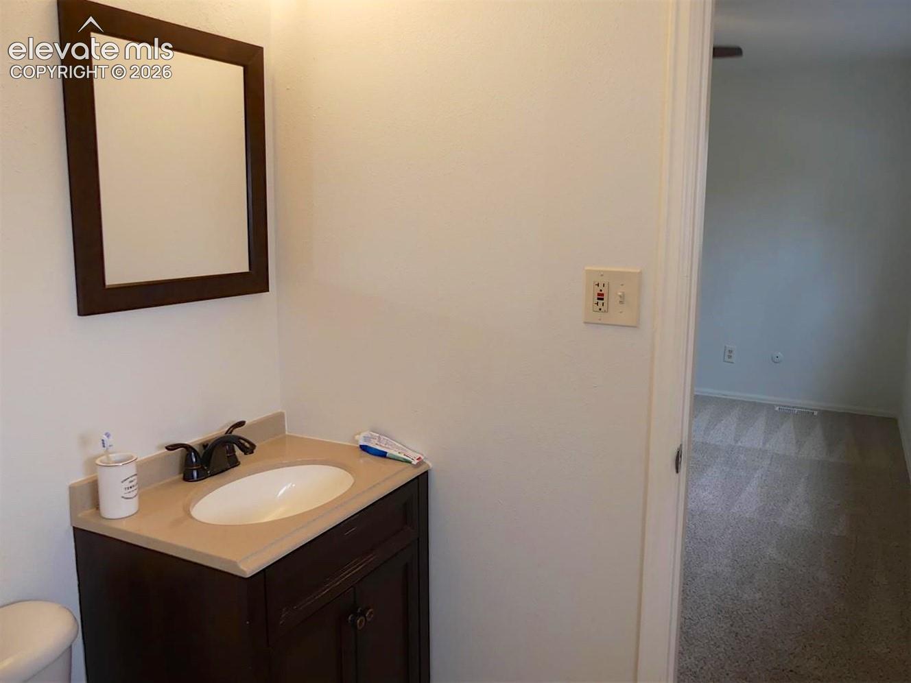 Listing photo 31 for 1104 Yosemite Drive