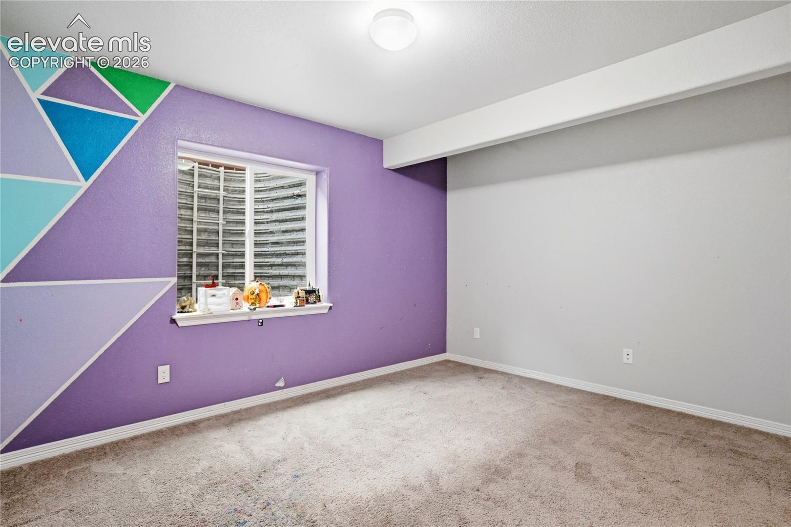 Listing photo 25 for 9437 Beryl Drive