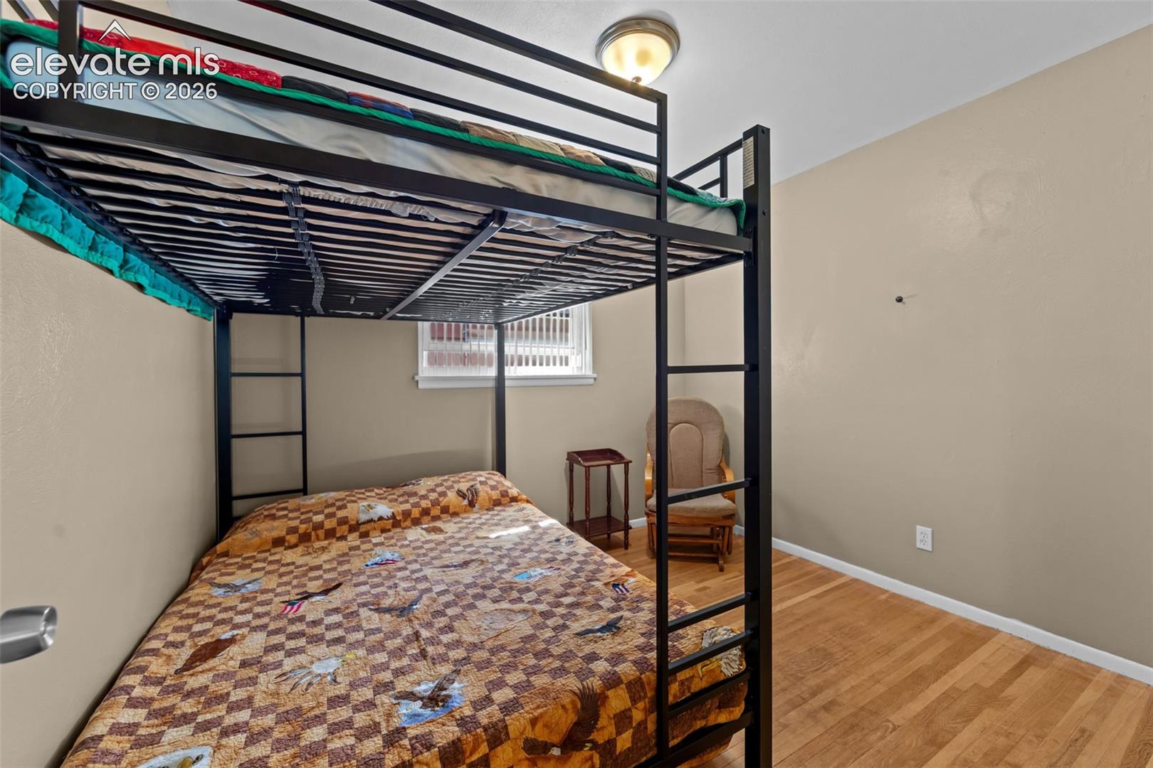 Listing photo 13 for 2227 Saranac Drive