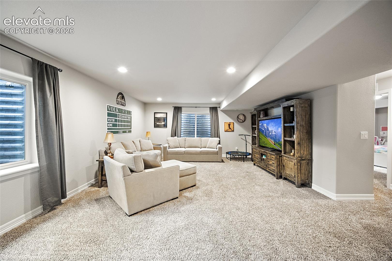 Listing photo 22 for 12832 Scenic Walk Drive