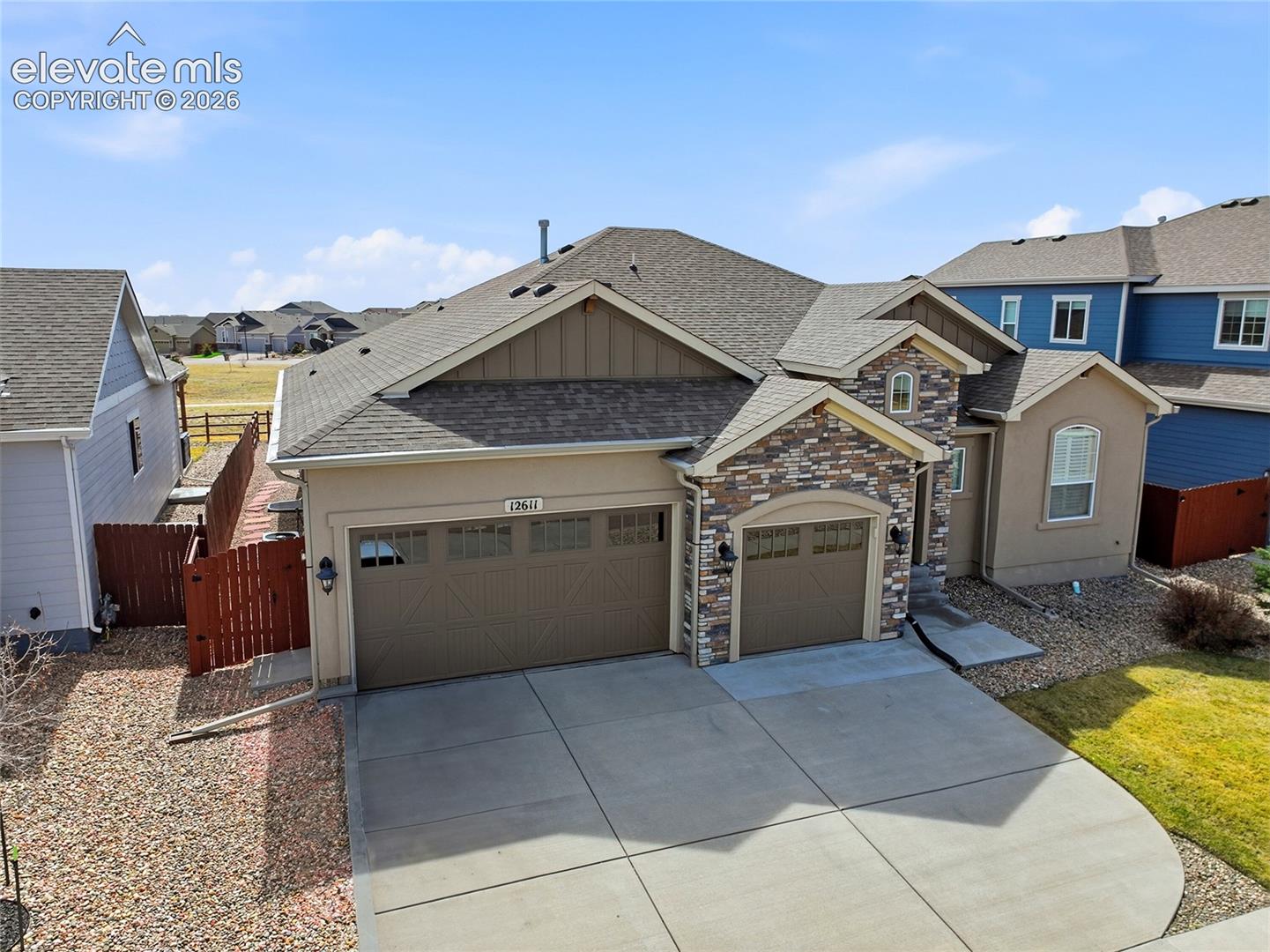 Listing photo 39 for 12611 Longview Park Lane