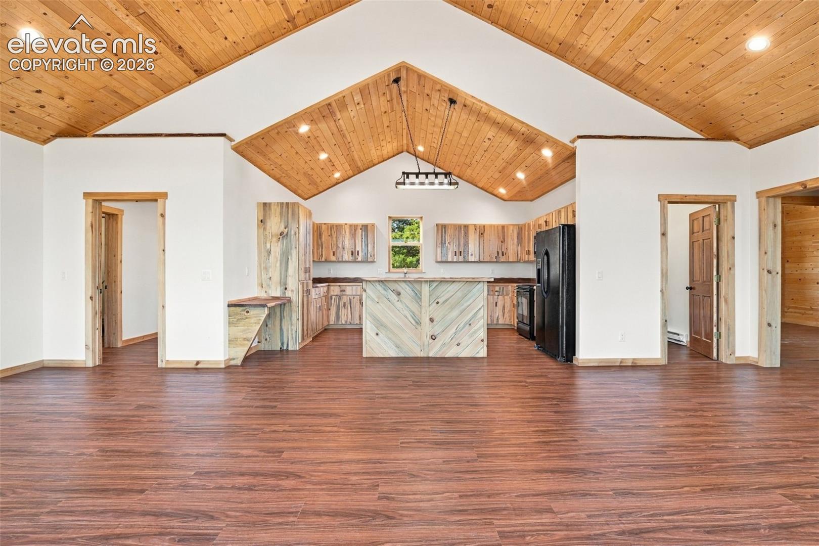 Listing photo 9 for 59 Whip Way