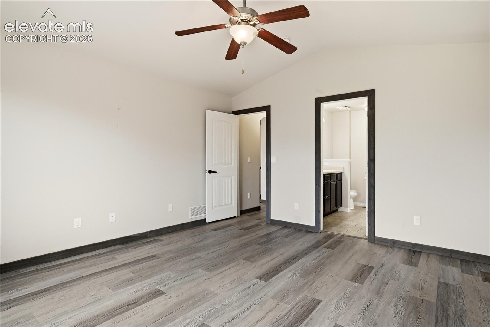 Listing photo 20 for 9437 Beryl Drive