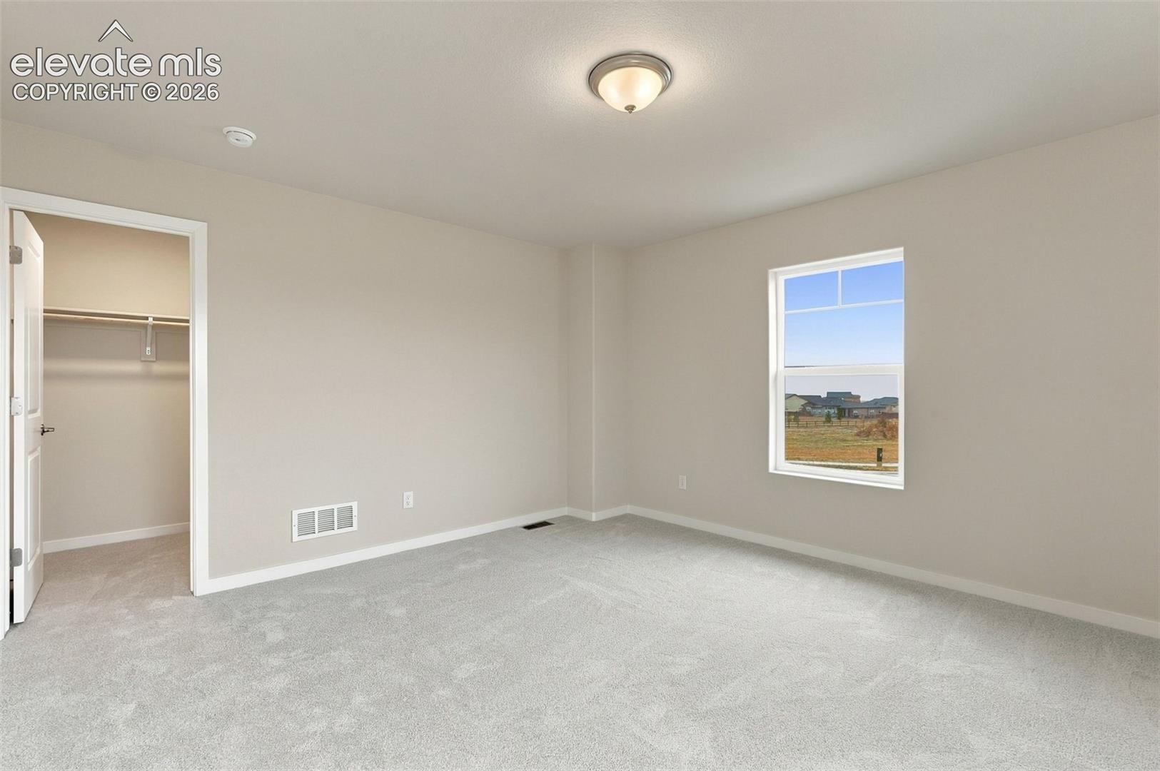 Listing photo 33 for 13586 Crooked Hill Drive