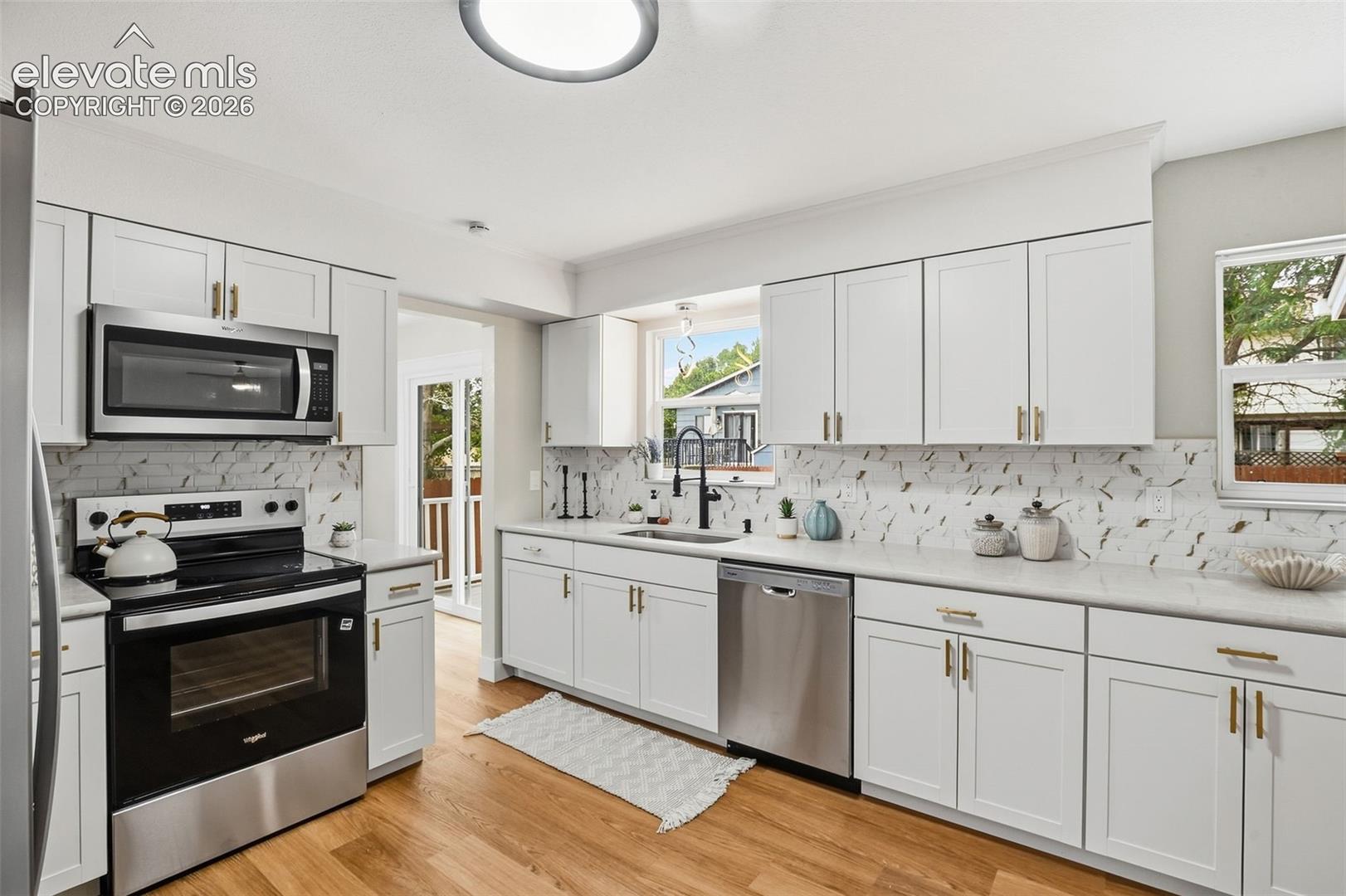 Listing photo 20 for 960 Crandall Drive