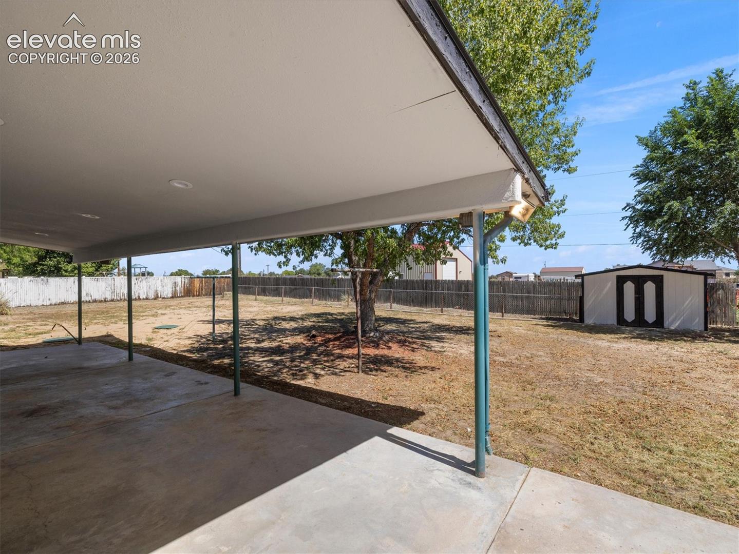 Listing photo 24 for 1522 Whippoorwill Place
