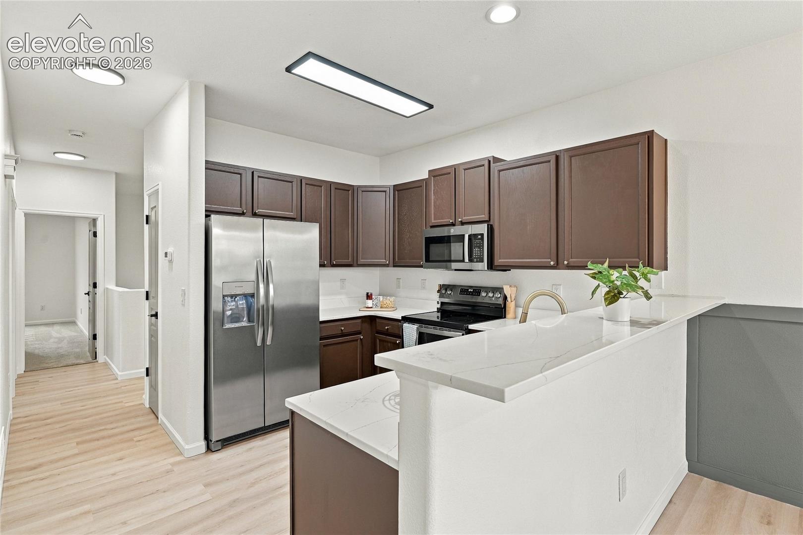 Listing photo 11 for 1921 Flintshire Street