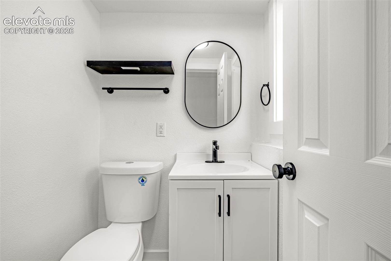 Listing photo 19 for 1375 Bonita Drive