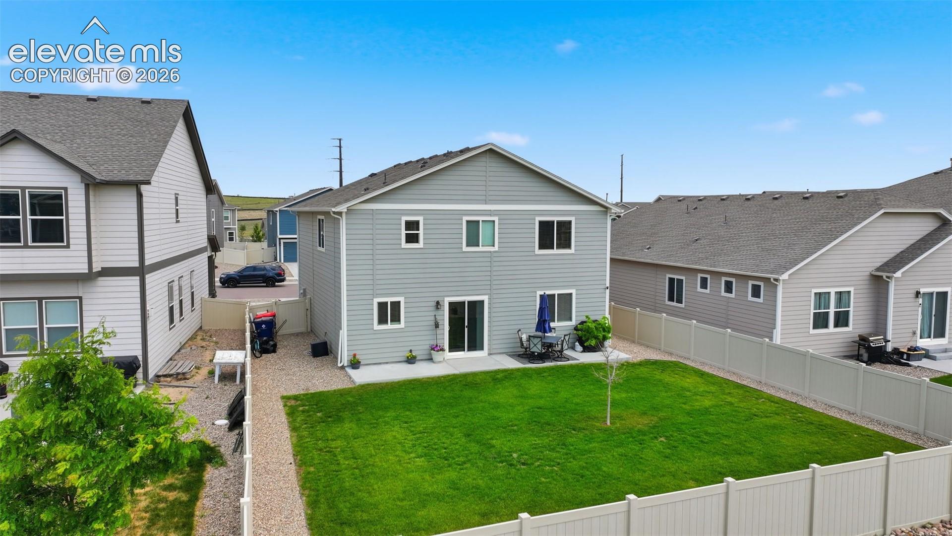 Listing photo 7 for 4652 Amazonite Drive
