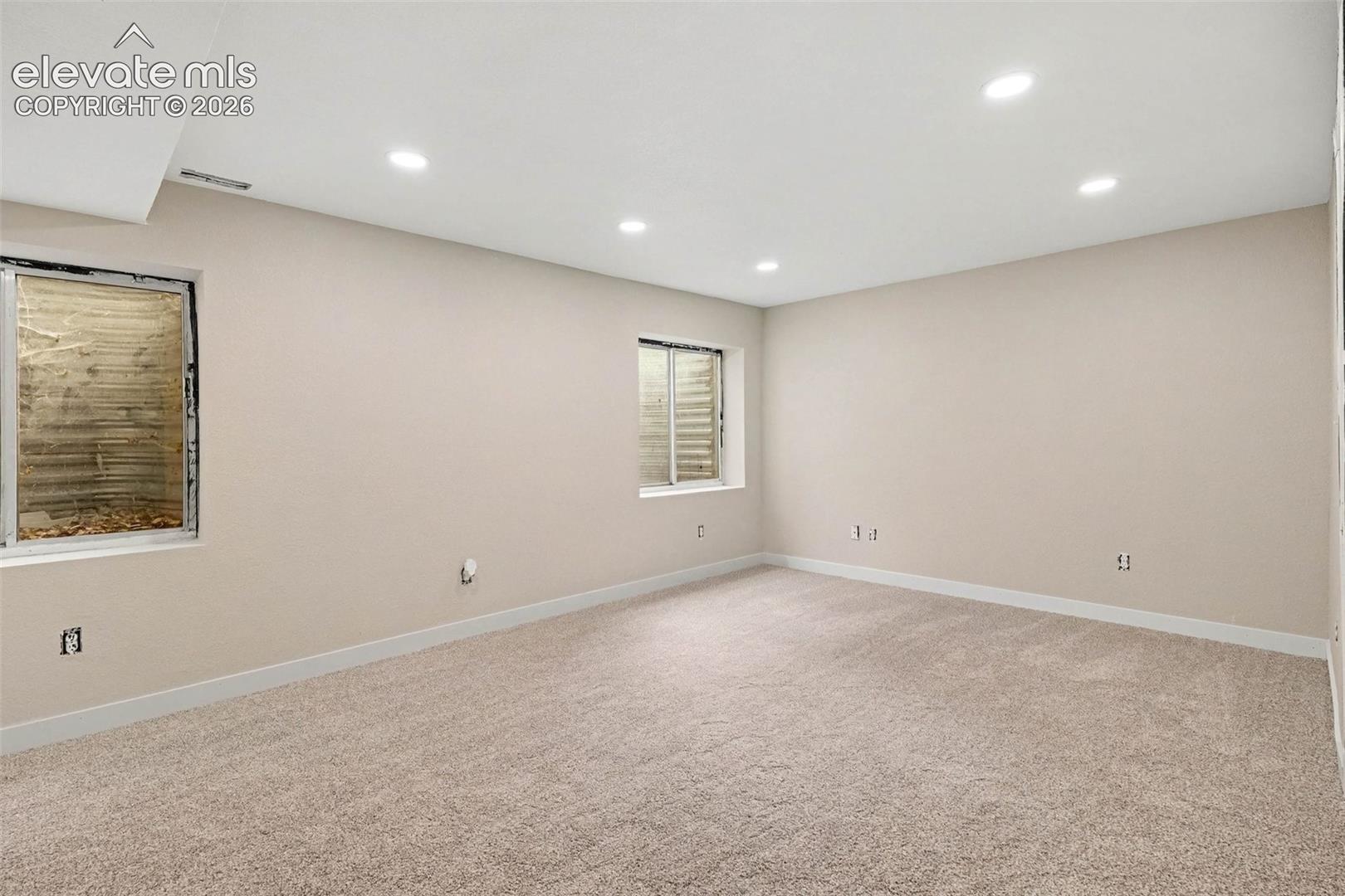 Listing photo 18 for 9419 Daystar Terrace