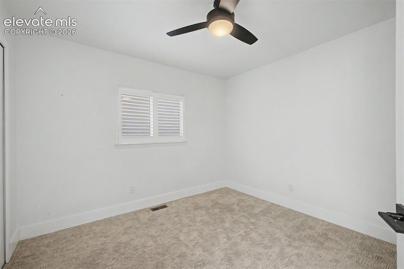 Listing photo 26 for 5423 Lions Gate Lane