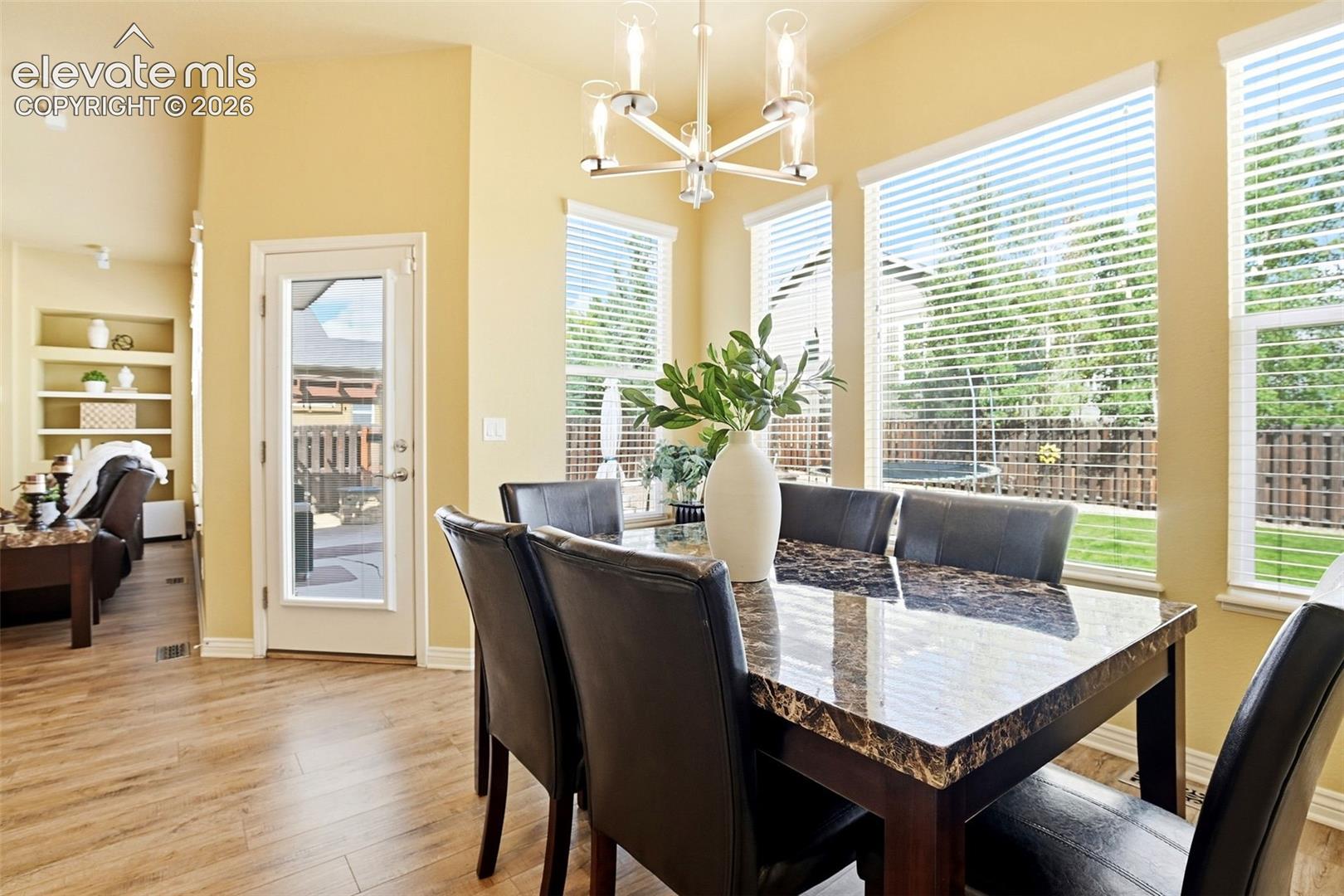 Listing photo 14 for 10363 Capital Peak Way