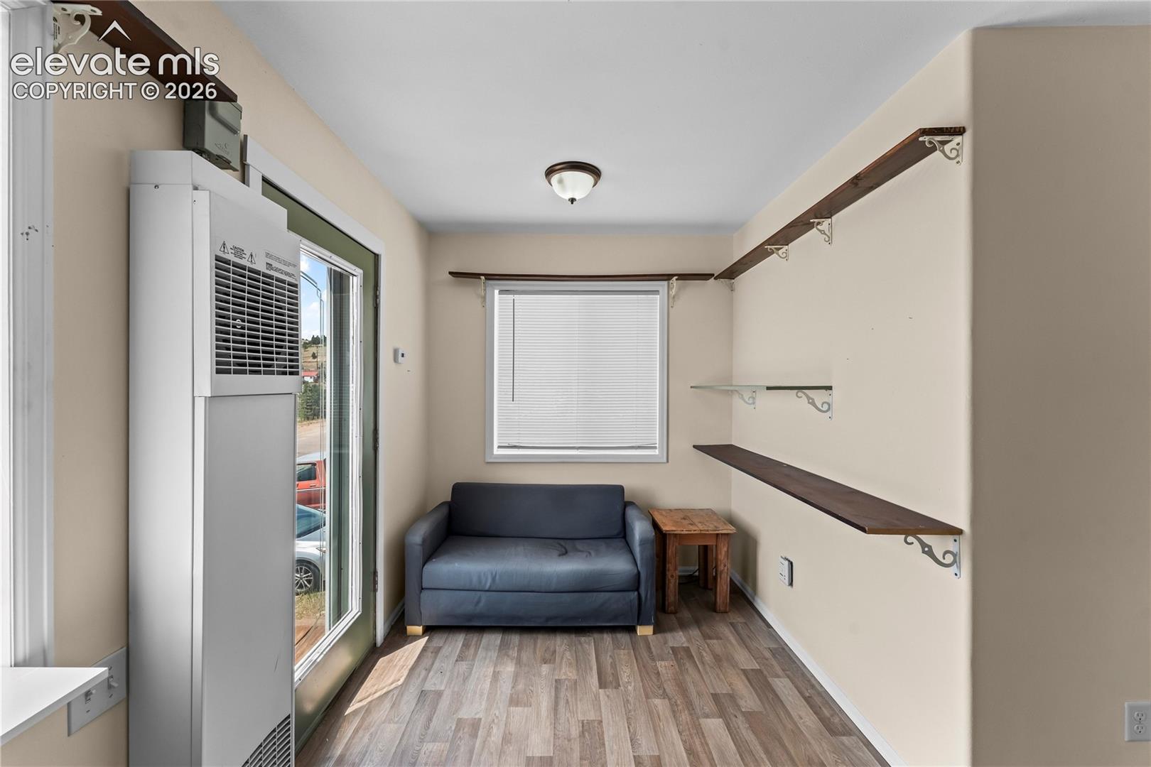 Listing photo 7 for 202 Silver Street