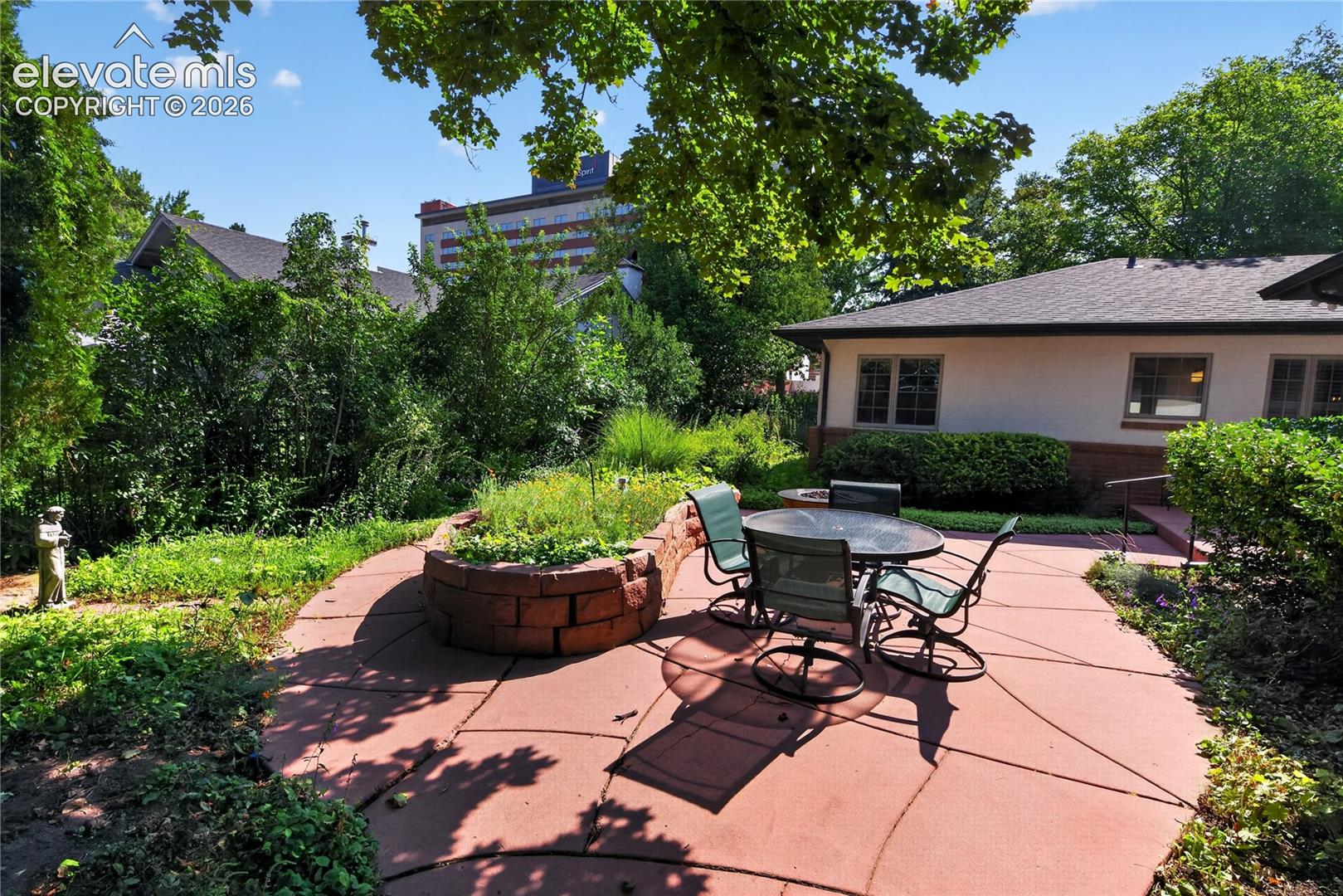 2204 Cascade Avenue, photo 19