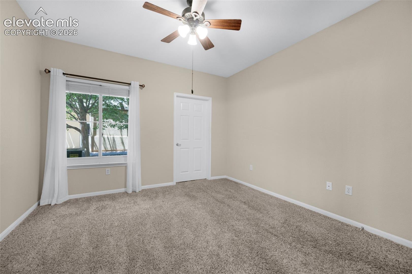 3831 Riviera Grove, photo 21