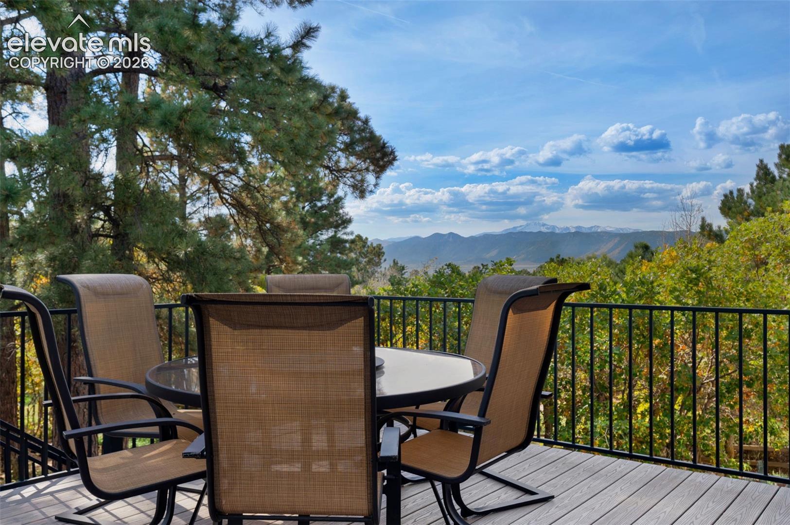Listing photo 44 for 1605 Capadaro Court